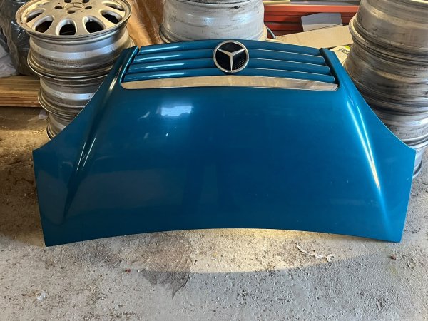 Mercedes A140 Priekšējais vāks