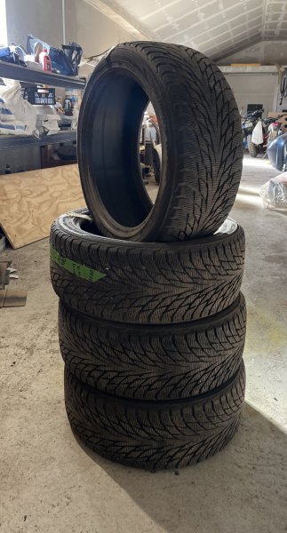 235/45 R18 ziemas