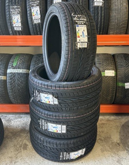 ROYAL BLACK 245/40 R18 ziemas